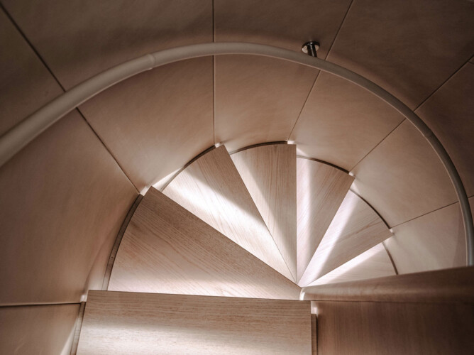 yacht Ferretti Custom Line Navetta 92 Bonus Round Miami 18