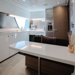 yacht Ferretti Custom Line Navetta 92 Bonus Round Miami 22