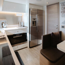 yacht Ferretti Custom Line Navetta 92 Bonus Round Miami 23