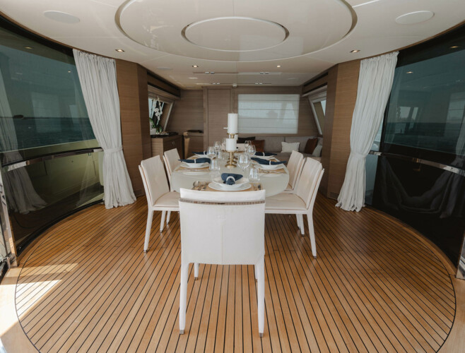 yacht Ferretti Custom Line Navetta 92 Bonus Round Miami 28