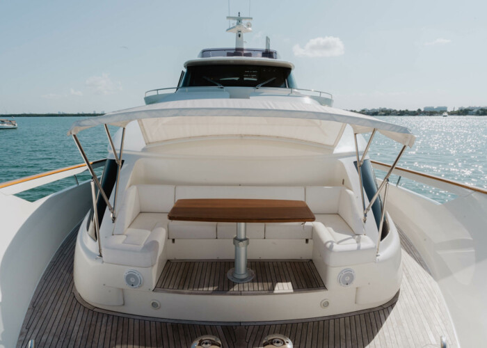 yacht Ferretti Custom Line Navetta 92 Bonus Round Miami 33