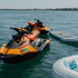 yacht Ferretti Custom Line Navetta 92 Bonus Round Miami 36