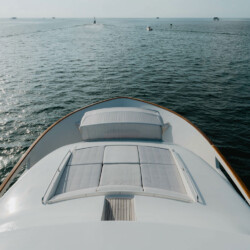 yacht Ferretti Custom Line Navetta 92 Bonus Round Miami 41