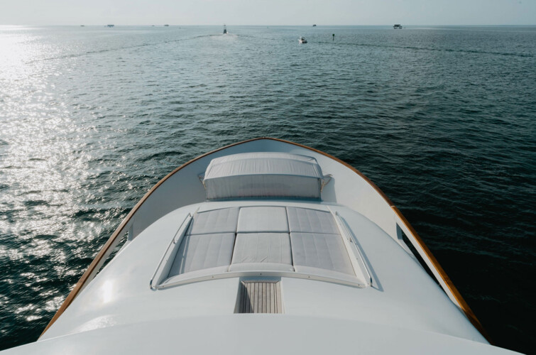 yacht Ferretti Custom Line Navetta 92 Bonus Round Miami 41