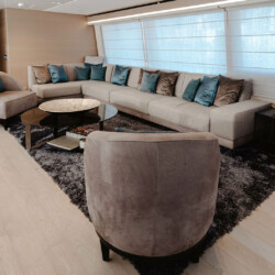 yacht Ferretti Custom Line Navetta 92 Bonus Round Miami 5