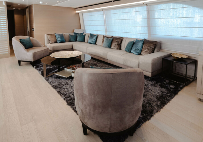 yacht Ferretti Custom Line Navetta 92 Bonus Round Miami 5