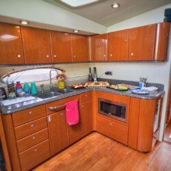 yacht Formula 48 Alibi Miami 13