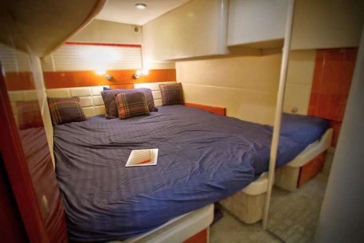 yacht Formula 48 Alibi Miami 15