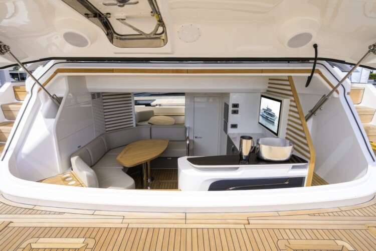 Princess 95’ Luxury Yacht For Charter In Miami, FL