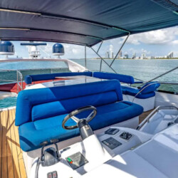 yacht Sunseeker 80 SlipTease Miami 10