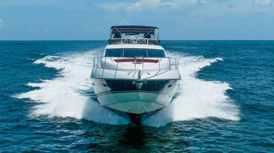 yacht Sunseeker 80 SlipTease Miami 12