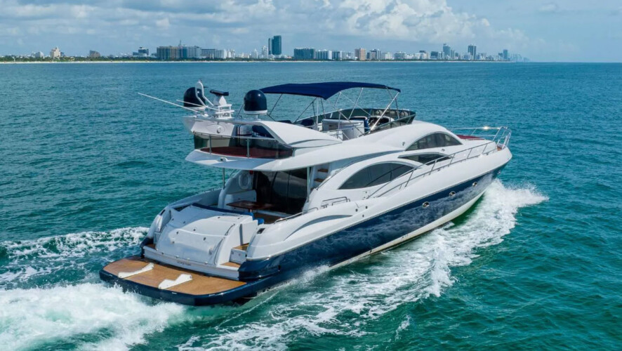 yacht Sunseeker 80 SlipTease Miami 13