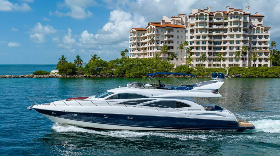 yacht Sunseeker 80 SlipTease Miami 19