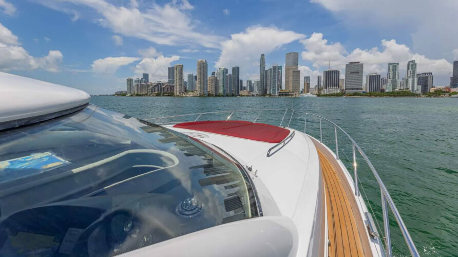 yacht Sunseeker 80 SlipTease Miami 23