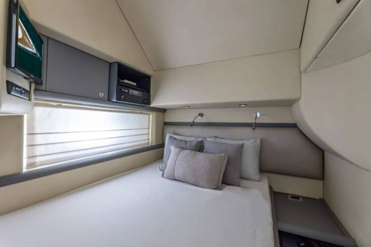 yacht Sunseeker 80 SlipTease Miami 26