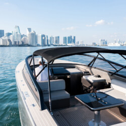 yacht VanDutch 40 StayBroke Miami 11