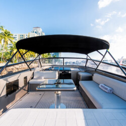 yacht VanDutch 40 StayBroke Miami 15