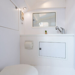 yacht VanDutch 40 StayBroke Miami 24