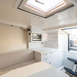 yacht VanDutch 40 StayBroke Miami 25