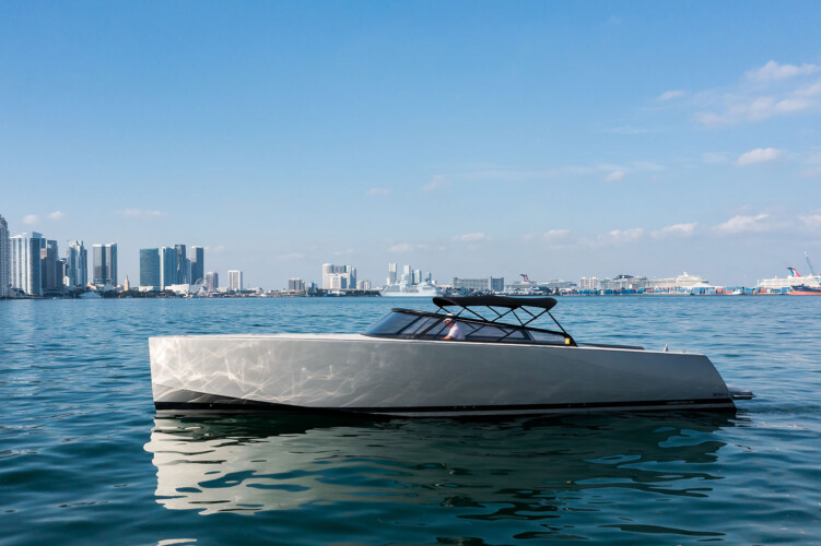 yacht VanDutch 40 StayBroke Miami 8