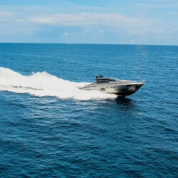 yacht pershing 62 finstar Miami 13