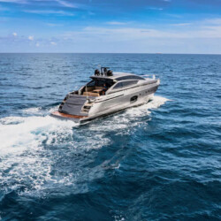 yacht pershing 62 finstar Miami 9