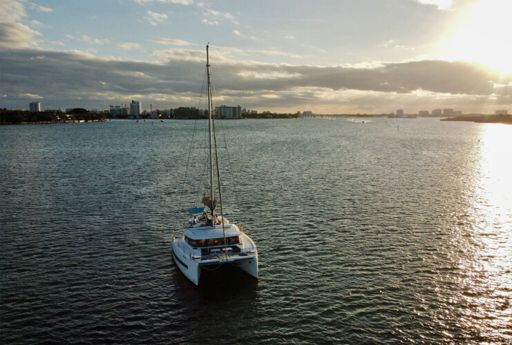Catamaran Bali 4.0 Miami 10