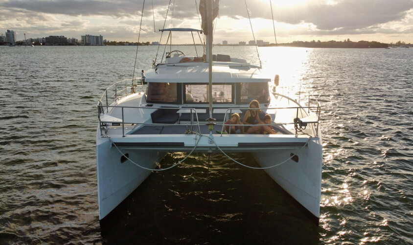 Catamaran Bali 4.0 Miami 11