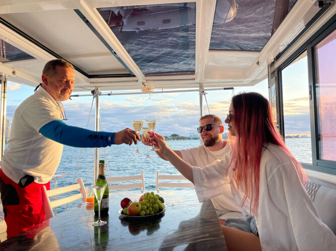 Catamaran Bali 4.0 Miami 3