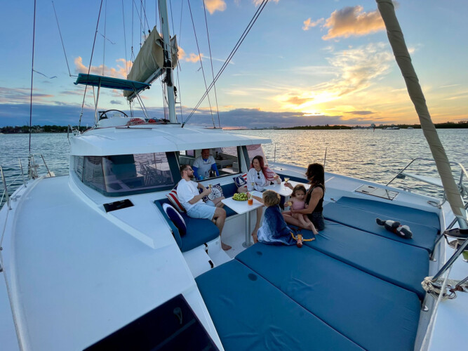 Catamaran Bali 4.0 Miami 7