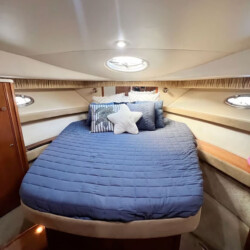 Yacht Meridian 42 Miami 8